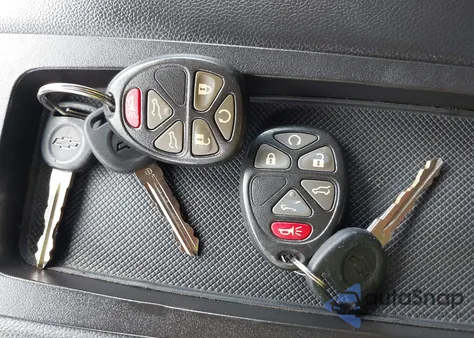 2010 Chevrolet Tahoe Ltz из США, поврежденный, VIN 1GNUKCE09AR187118